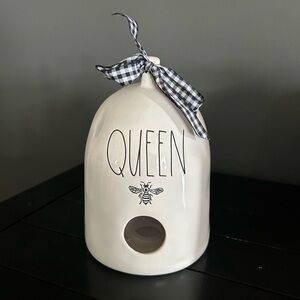 Rae Dunn Cream Queen Birdhouse